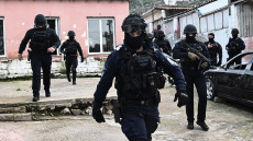 «Δεν πρόλαβε να πεθάνει ο πατέρας μου και καταπάτησαν το ποιμνιοστάσιο μας»: Οι καταγγελίες που οδήγησαν στην οικογενειακή εγκληματική οργάνωση στην Κρήτη