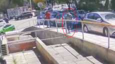 «Χτυπούσε το κεφάλι μου και άρχισε να με πνίγει»: Η 52χρονη περιγράφει την άγρια επίθεση από τον 25χρονο Αιγύπτιο στο μαγαζί της