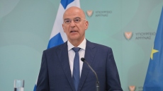 Στόχοι τουρκικής παρενόχλησης ο Δένδιας και οι ομόλογοί του από Γαλλία και Ολλανδία, πριν τις υπογραφές για γαλλικές δυνάμεις στην Κύπρο