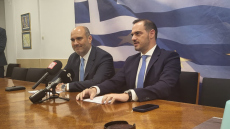 Παράδοση-παραλαβή στο Υπουργείο Οικονομικών: «Προτεραιότητα οι μειώσεις φόρων» είπε ο Μαρκόπουλος
