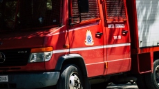 Φωτιά στα κρατητήρια της Αστυνομικής Διεύθυνσης Λέσβου,  σε ασφαλή χώρο μεταφέρθηκαν 15 κρατούμενοι