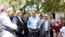 Στη Ρόδο ο Μητσοτάκης: Αναβαθμίζεται το λιμάνι του νησιού, νέο νοσοκομείο στην Κω εξήγγειλε ο πρωθυπουργός