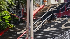 Μαρτυρία για τον μαυροφορεμένο άνδρα που εκτέλεσε τον 25χρονο Τούρκο στα Εξάρχεια: «Του έστησε καρτέρι και τον πυροβόλησε στο κεφάλι»
