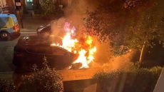 Ρωσικός «δάκτυλος» πίσω από τους εμπρησμούς σε περιουσιακά στοιχεία του Στάρμερ: Ο διπλωμάτης «El Money», ο 22χρονος Ουκρανός και οι αμοιβές
