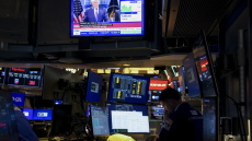 Η Wall Street «σκόνταψε» στη Fed – Η προοπτική νομισματικής σύσφιγξης έφερε απώλειες στους δείκτες