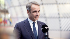 Μητσοτάκης από Βρυξέλλες: Υποχρέωσή μας να περάσει άμεσα στις αντλίες η μείωση του πετρελαίου