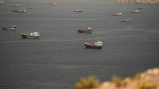 Bloomberg: Το Ομάν βάζει στο τραπέζι τέλη διέλευσης στα Στενά του Ορμούζ - Σκληρή γραμμή και από την Τεχεράνη