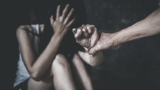 Καταδικάστηκε μητέρα στη Ρόδο που κακοποιούσε σωματικά την ανήλικη κόρη της επί 6 χρόνια
