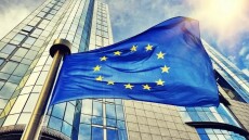 Συστάσεις Κομισιόν - Ecofin προς Αθήνα: Λιγότερες φοροαπαλλαγές, λιγότερα ορυκτά καύσιμα, περισσότερη ταχύτητα
