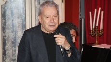 Μανώλης Μητσιάς: Πλησιάζει η στιγμή που θα σταματήσω το τραγούδι, δεν θέλω να με προλάβει καμία κακή στιγμή ούτε να με λυπηθεί ο κόσμος