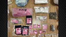 «Δεν ξέρω για βράχο, αυτοί θα θέλουνε drugs και γυναίκες»: Οι διάλογοι που έκαψαν τη συμμορία ναρκωτικών στη Μύκονο