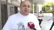 Στα δικαστήρια ο Μάρκος Σεφερλής με τον κουμπάρο του για υπεξαίρεση μεγάλου χρηματικού ποσού: Εκμεταλλεύτηκε τον κόπο και τον ιδρώτα μου