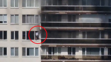 Τουλάχιστον 6 νεκροί και δεκάδες τραυματίες από τη μεγάλη φωτιά σε πολυκατοικία στην Αμβέρσα, δραματικά βίντεο από πολίτες που προσπαθούν να σωθούν