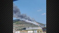 Χωρίς ενεργό μέτωπο η φωτιά στο Σπαθοβούνι Κορινθίας: Είχε βγει 112 για ετοιμότητα, βίντεο και φωτογραφίες