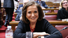 Μπακογιάννη: Η ΝΔ συγχώρησε τον Σαμαρά και τον έκανε πρωθυπουργό και αυτός θέλει να της κάνει ζημιά
