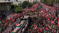Ολοκληρώθηκε η τελετή για τον Αλί Χαμενεΐ στην ιρανική Κομ, η σορός μεταφέρεται στο Ιράκ