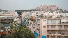 Ξεμπλοκάρουν οι επισκευές και οι μεταβιβάσεις στις πολυκατοικίες, με διαταγή πληρωμής τα κοινόχρηστα - Τι αλλάζει με τον νέο νόμο Φλωρίδη