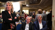 Τελικός στον ΣΥΡΙΖΑ το Σάββατο: Δούρου εναντίον Πολάκη για την ηγεσία, στη σκιά πολλαπλών αποχωρήσεων