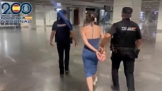 Οικογένεια έκανε χρυσές διακοπές σε θέρετρο στην Ισπανία και έγινε... καπνός την ώρα της πληρωμής, συνέλαβαν την μητέρα στο αεροδρόμιο, δείτε βίντεο
