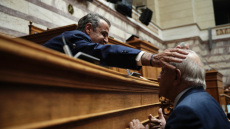 «Έχω στο πλευρό μου τους γιατρούς του Λαϊκού»: Το μήνυμα του Διονύση Χατζηδάκη για το πρόβλημα υγείας του