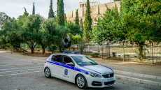 Ακρόπολη: Άνδρας με μαχαίρι τραυμάτισε δύο Ελληνοαμερικανούς τουρίστες