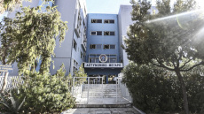 Συνελήφθησαν ο ιατροδικαστής Χανίων και ένας τοξικολόγος για αλλοίωση αποτελεσμάτων σε εκθέσεις