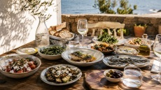 12 εστιατόρια που άλλαξαν την ελληνική γαστρονομία