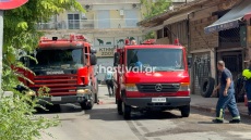 Στο νοσοκομείο ηλικιωμένη με εγκαύματα στα πόδια μετά από φωτιά σε διαμέρισμα στη Καλαμαριά, δείτε βίντεο