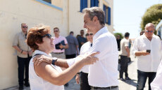 Μητσοτάκης από Αγαθονήσι: Δωρεάν ηλεκτρικά οχήματα για όλους τους κατοίκους και νέοι σταθμοί φόρτισης
