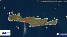 Δορυφορικές εικόνες από τους καπνούς της φωτιάς στην Κρήτη: Έχουν διανύσει περίπου 100 χιλιόμετρα