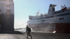 Απαγορευτικό απόπλου από Ραφήνα και Λαύριο έως τις 19:00: Το βράδυ οι αποφάσεις για τα δρομολόγια του Σαββάτου