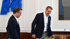 Συνάντηση Μητσοτάκη - Δούκα στο Μαξίμου: Να δούμε τα τρέχοντα ζητήματα στην Αθήνα, όπως η καθαριότητα