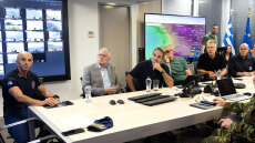 Στο Συντονιστικό της Πολιτικής Προστασίας Τασούλας και Μητσοτάκης, ενημερώθηκαν για τα πύρινα μέτωπα