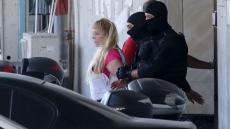 Προθεσμία για να απολογηθεί την Τρίτη έλαβε η 46χρονη που κατηγορείται για την επίθεση στη Marfin - «Είναι αθώα» λέει ο συνήγορός της
