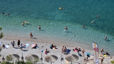 Καιρός: Έως 39 βαθμούς σήμερα, μελτέμια 7 μποφόρ στο Αιγαίο, η πρόγνωση μέχρι την Τετάρτη