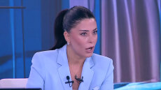 Λατινοπούλου: Για 45 λεπτά δεχόμουν χυδαία επίθεση από τους γύφτους στην Τήνο, η μητέρα μου τρομοκρατήθηκε
