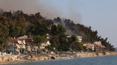 Χαλκιδική: Ξεκίνησαν οι αιτήσεις κρατικής αρωγής για τις επιχειρήσεις που επλήγησαν από την πυρκαγιά στη Σίβηρη