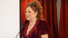 Ελένη Ράντου για τη φωτογραφία της με μπικίνι: Στα 62 μου διαπιστώνω πως ο ηλικιακός ρατσισμός και το κουτσομπολιό παραμένουν στη δεκαετία του '60