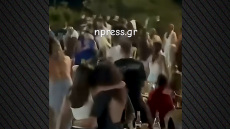 Άγριος καβγάς και ξύλο σε πανηγύρι στο Αντίρριο: Εκτοξεύτηκαν τραπέζια και καρέκλες, δείτε βίντεο 