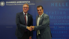 Συνάντηση Πλεύρη με τον Δανό υπουργό Μετανάστευσης, στο επίκεντρο τα Return Hubs