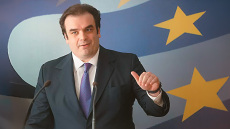 Κυριάκος Πιερρακάκης: Χάρτης για επενδύσεις 20 δισ. -  Θα κάναμε τις ίδιες επιλογές στα μέτρα 2,2 δισ. ακόμη και αν δεν είχαμε εκλογές