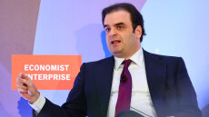 Πιερρακάκης: «Η Ευρώπη πρέπει να εγκαταλείψει την αδράνεια - Πρέπει να γίνει μία χώρα»