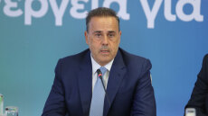 Παπασταύρου: «Στεκόμαστε δίπλα στην κοινωνία με βάση το δημοσιονομικό πλαίσιο» - Τι είπε για ακρίβεια, ενέργεια και Κάθετο Διάδρομο