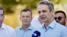 O Mητσοτάκης για τρεις ημέρες στο Καστελλόριζο:  Οι δύο συμβολισμοί της επίσκεψής του