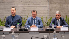 Δομές μεταναστών: Υπογράφηκαν οι συμβάσεις των 137,1 εκατ. ευρώ, πώς μοιράζεται το έργο
