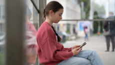 EU KIDS Act: Η Κομισιόν προτείνει περιορισμούς στα social media για παιδιά κάτω των 15
