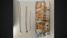 Τρεις συλλήψεις για τηλεφωνική απάτη στην Πέλλα, της πήραν 6.000 ευρώ και κοσμήματα
