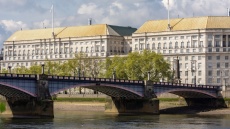 MI5: Παραδέχθηκε ότι έδωσε ψευδή στοιχεία σε δικαστήρια για υπόθεση νεοναζί πληροφοριοδότη