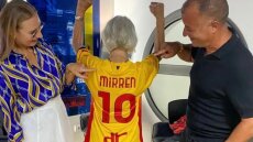 Η Λέτσε έχει τη δική της σταρ: Η Έλεν Μίρεν μιλά ξανά για την αγαπημένη της ομάδας, δείτε βίντεο