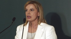 Ρόζα Βρεττού: Μικροκομματική η στρατηγική του ΠΑΣΟΚ, αναρωτιέμαι ποιος ακούει όταν λέει «εγώ θα κερδίσω τον Μητσοτάκη»